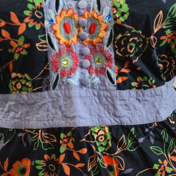 Jessi L Pullover Floral Blouse, Embroidered Size 2X - Picture 3 of 12